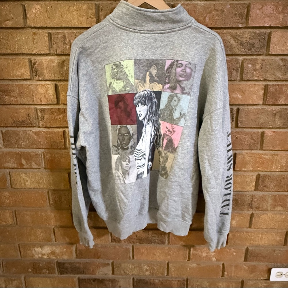 Taylor Swift The Eras Tour Graphic Zip Sweatshirt SZ L Large Original - Picture 7 of 7